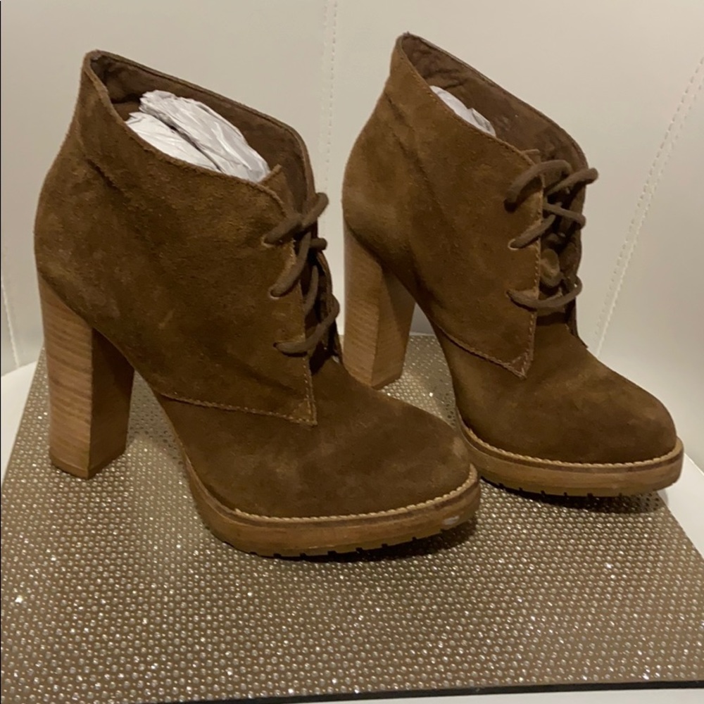 Top Moda Brown Ankle Booties